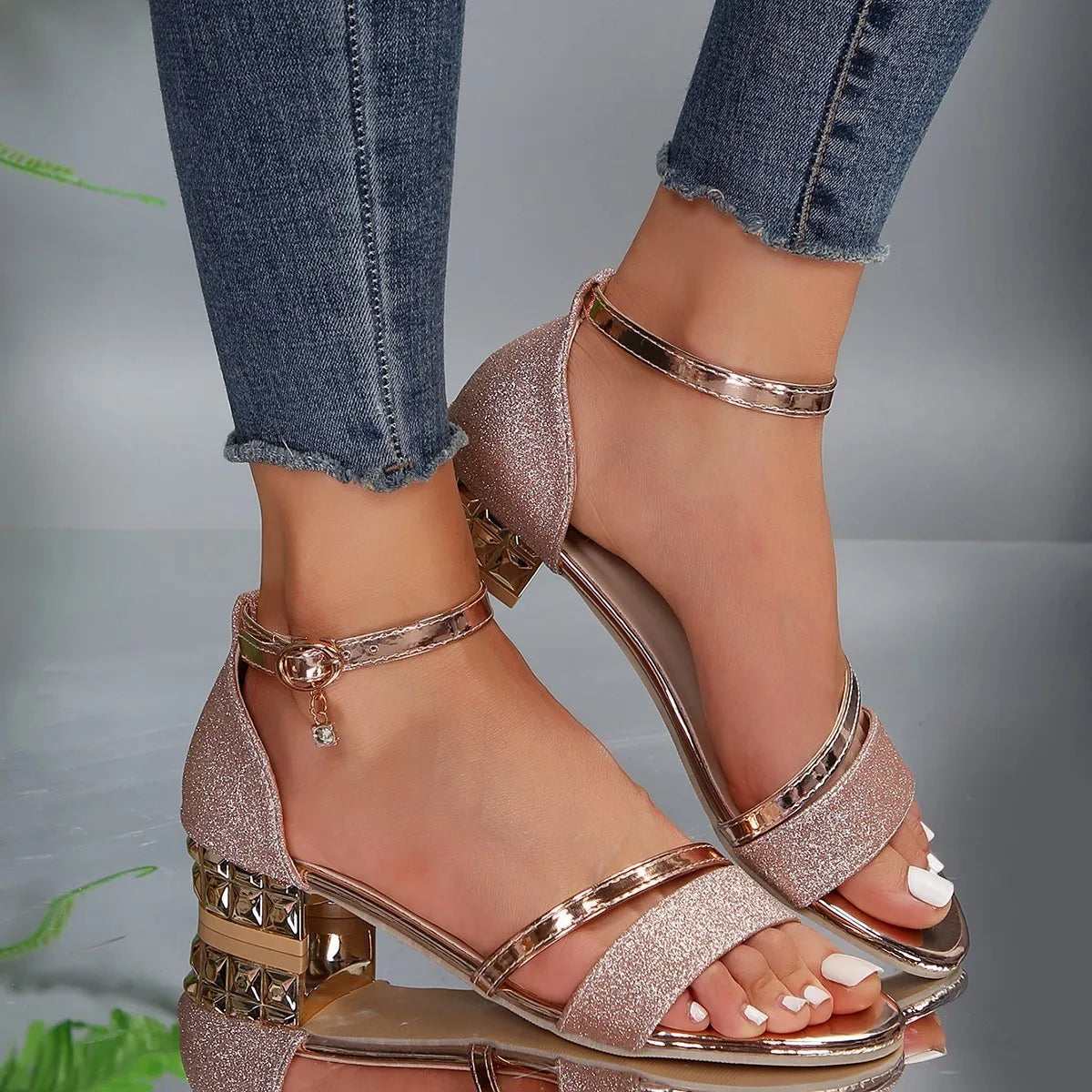 Carmella - Sandalias con tiras en el tobillo