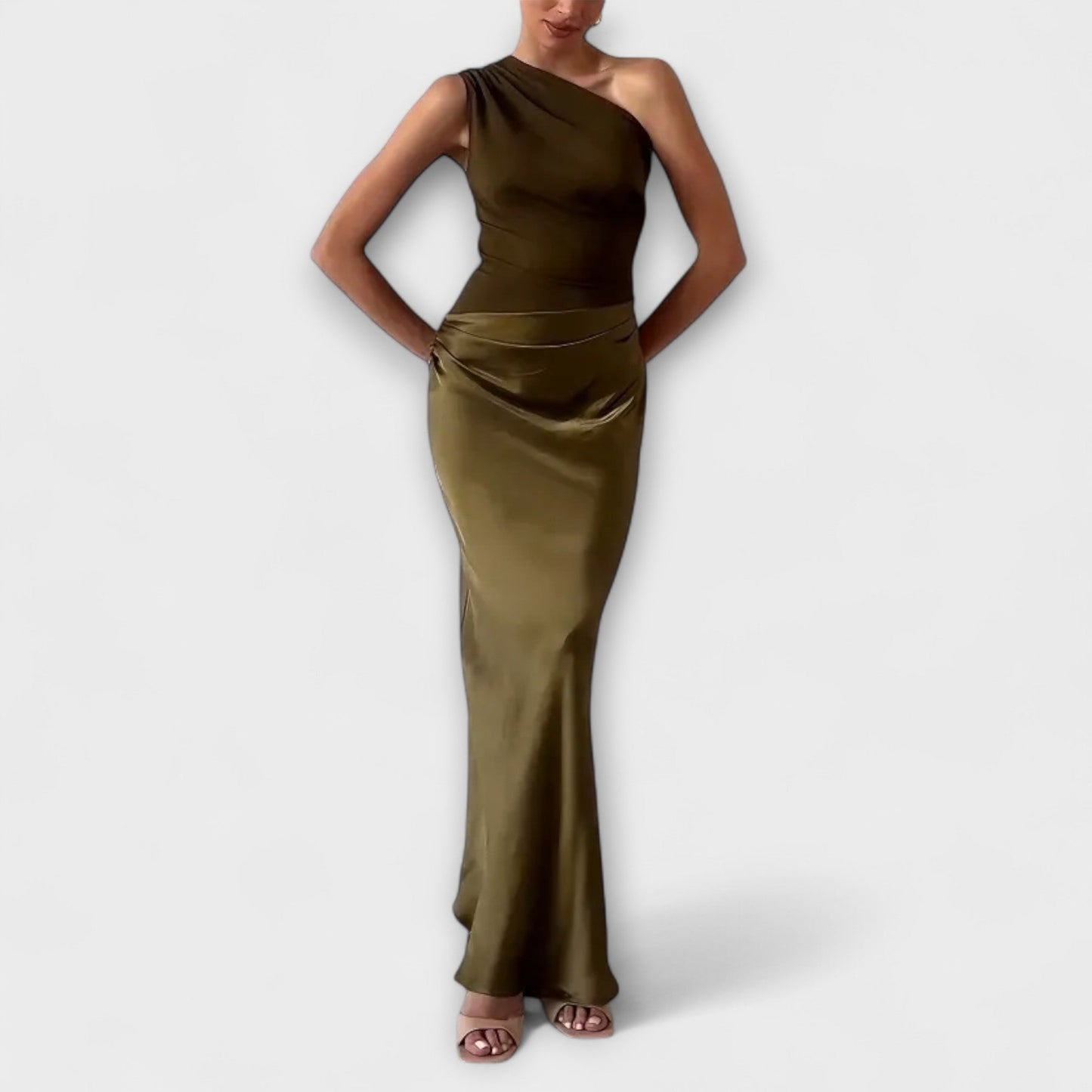 Carmen | Elegante maxi vestido plisado de un hombro