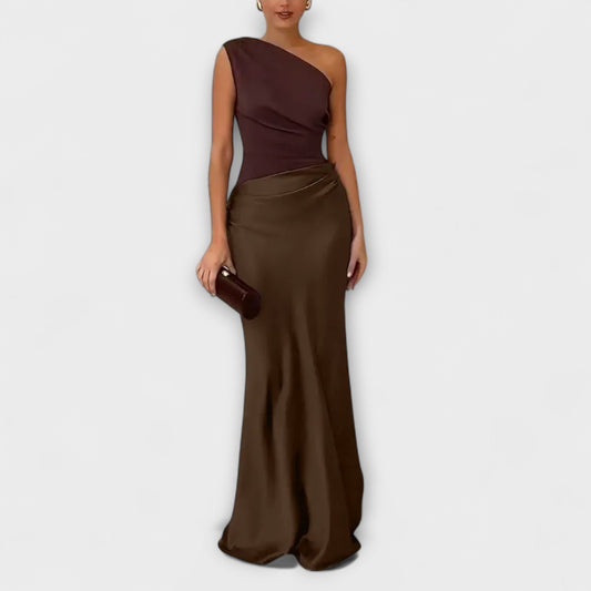 Carmen | Elegante maxi vestido plisado de un hombro