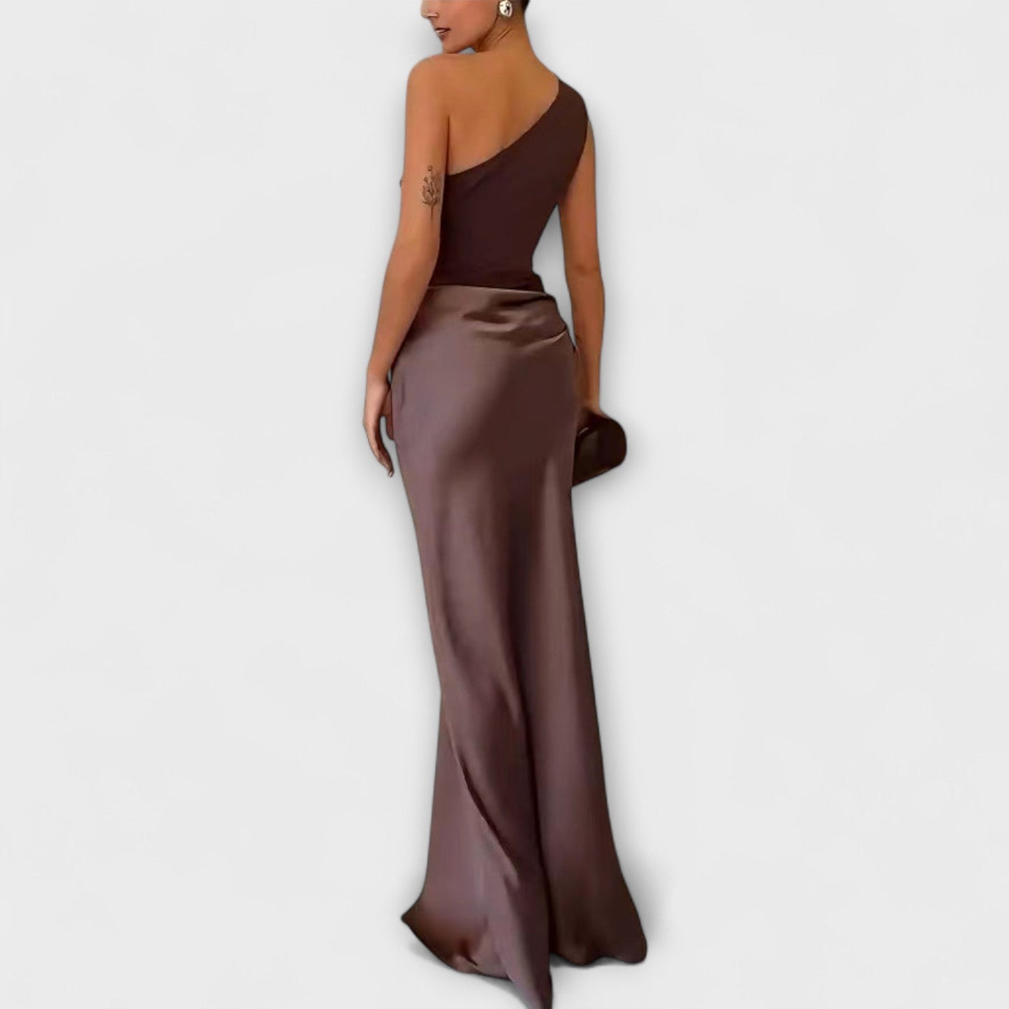 Carmen | Elegante maxi vestido plisado de un hombro