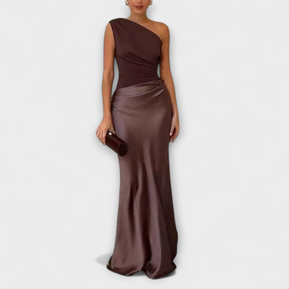 Carmen | Elegante maxi vestido plisado de un hombro