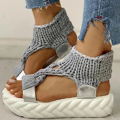 Jordyn - Sandalias de Cuña con Arco