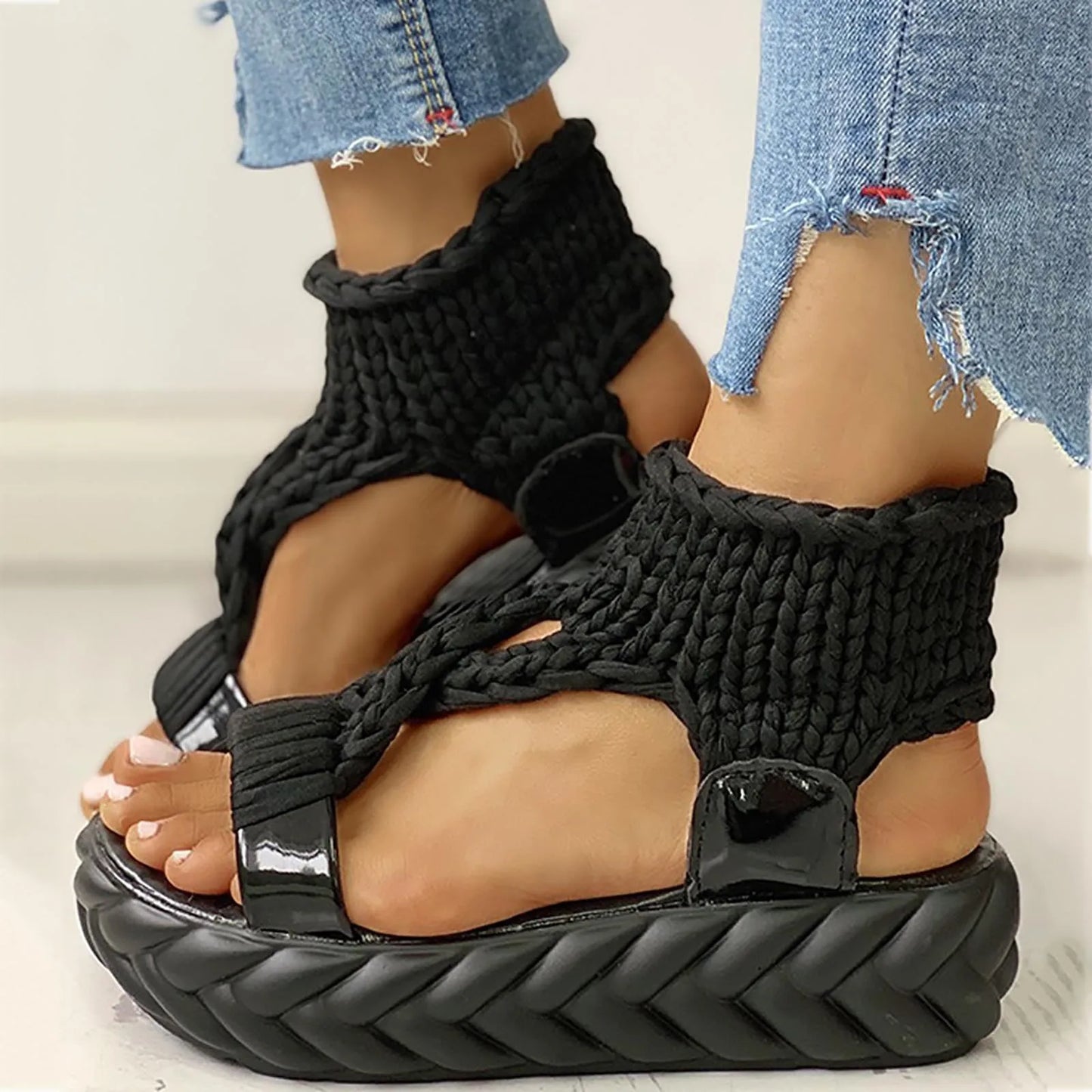 Jordyn - Sandalias de Cuña con Arco